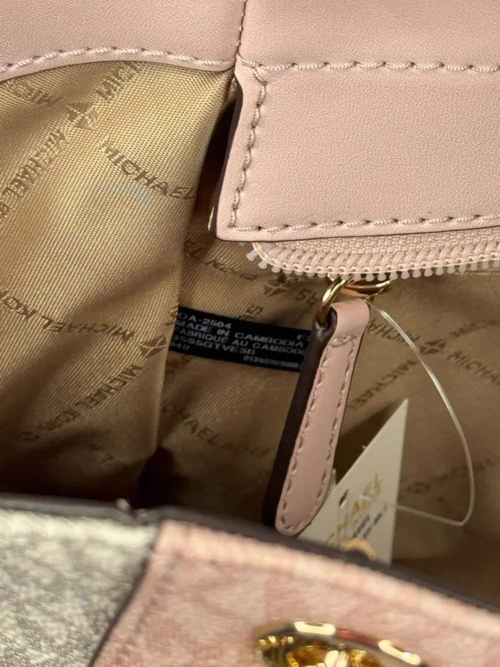 Michael Kors Jet Set Travel Large Shoulder Tote in Powder Blush Multi